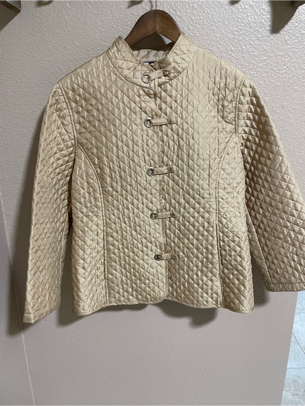 Carole Little Silk Quilted Cream Puffer Jacket with Toggle Closures